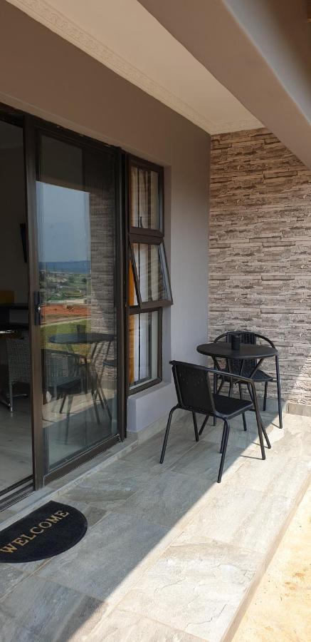 Enkhosi Guest Lodge Nhlangano ภายนอก รูปภาพ